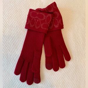 Coach Logo Red Wool Gloves